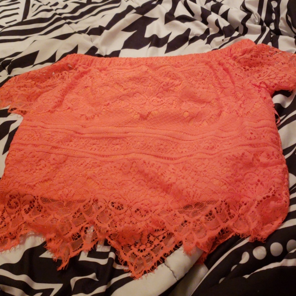 Pink crop top - Picture 3 of 3
